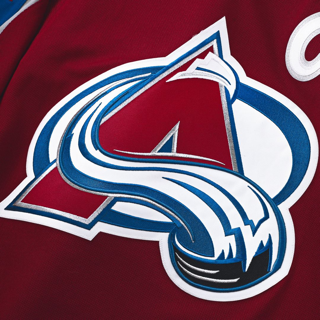 Nathan MacKinnon Colorado Avalanche Fanatics Away Premium Jersey - White